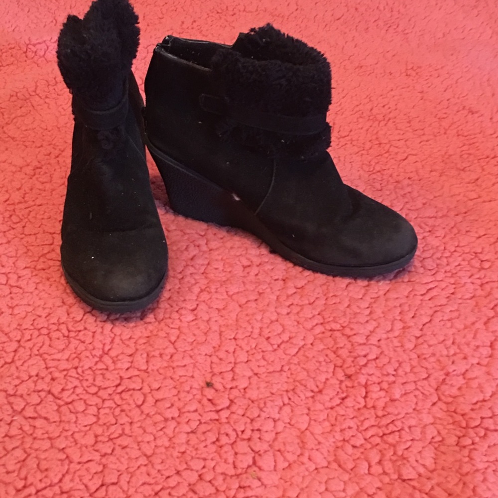 Heeled boots